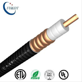 Un bon prix. 1-1/4 ohm flexible bas VSWR du fil 50 de conducteur d'en cuivre de veste de PE de câble coaxial de liaison de ″ en ligne