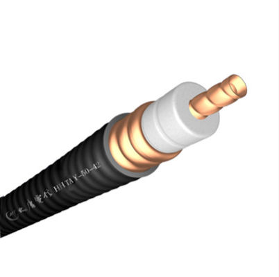 Un bon prix. 1-5/8 perte ignifuge de ″ basse câble coaxial de liaison de 50 ohms pour la télécommunication en ligne